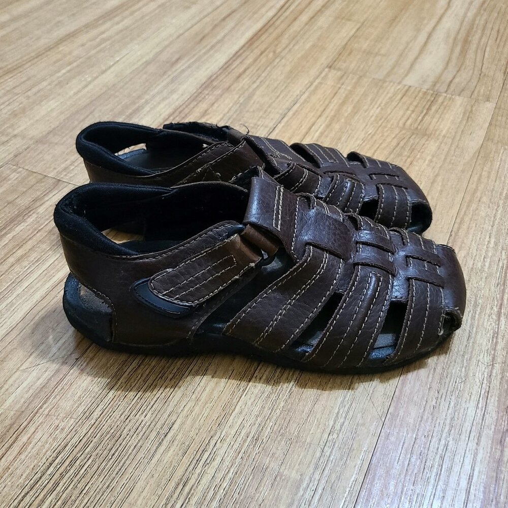 Kids Brown Closed‑Toe Sandals – Multi‑Strap Leather Look, Size 1